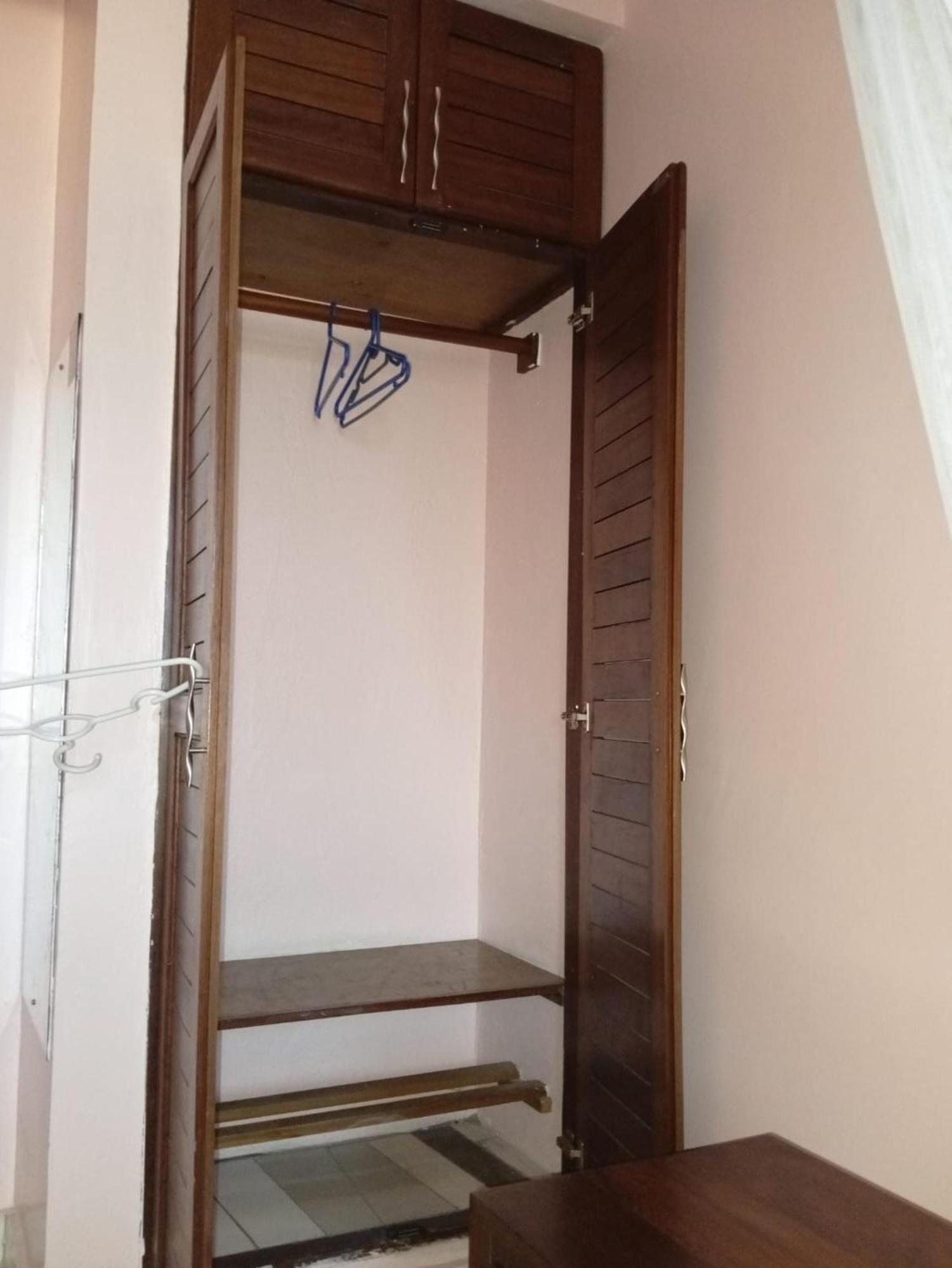 Checkpoint Inn Hotel, Mombasa Kültér fotó