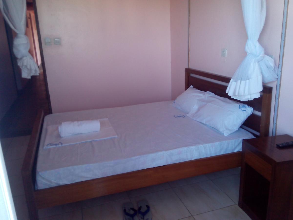 Checkpoint Inn Hotel, Mombasa Kültér fotó